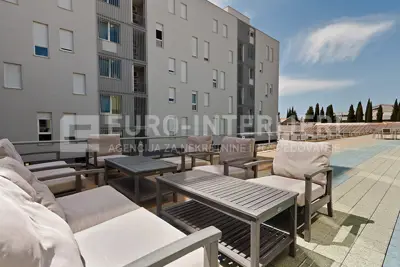 Gewerbeimmobilie zur Miete in Trstenik, 148 m² - 3