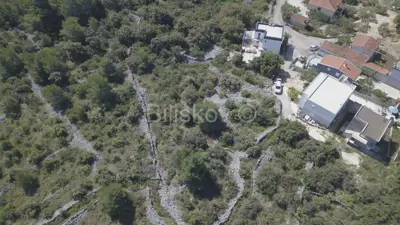 IZVRSNA PRILIKA - ZEMLJIŠTE U ROGOZNICI, 200m od mora