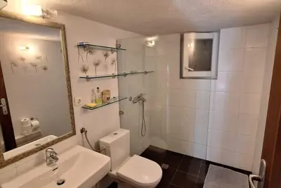 Kuća 120 m², Ližnjan centar, mirna lokacija - 12