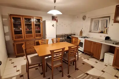 Kuća 120 m², Ližnjan centar, mirna lokacija - 4