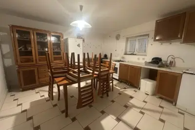 Kuća 120 m², Ližnjan centar, mirna lokacija - 19