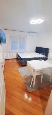 Stan 20 m², Trešnjevka - Sjever - novouređen i namješten - 2