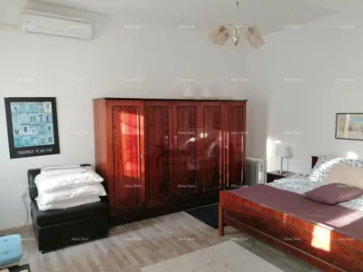 Top ponuda! Renovirana istarska kuća s bazenom i odvojenim apartmanom, Krnica! - 8