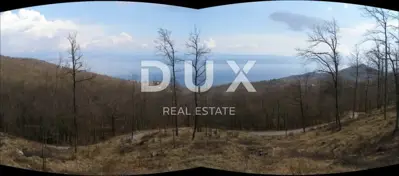 Grundstück 9.120 m², Veprinac - Blick auf das Meer und den Kvarner