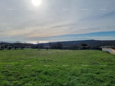 Građevinsko zemljište 620 m², Peruški - mirna lokacija uz more