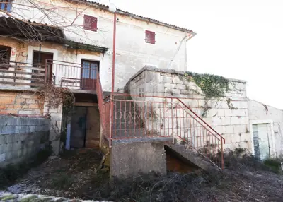 Steinhaus 200 m², Višnjan - zur Renovierung