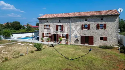House 220 m², Svetvinčenat - pool and jacuzzi - 8