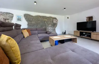 House 220 m², Svetvinčenat - pool and jacuzzi - 22