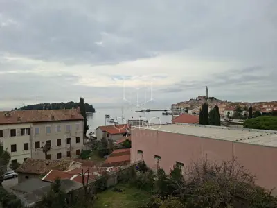 Stan 73 m², Rovinj - povijesna vila u centru - 17