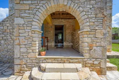 Kamena vila 110 m², Poreč okolica, bazen i pogled na more - 6