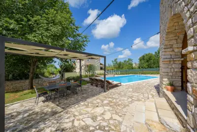Kamena vila 110 m², Poreč okolica, bazen i pogled na more - 19