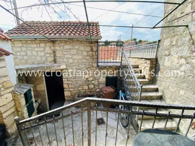 Kuća, Brač, 68 m², 265 000 € - 2