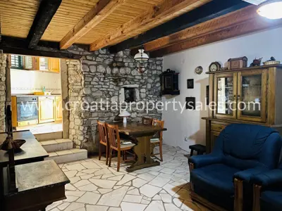 Kuća, Brač, 68 m², 265 000 € - 6