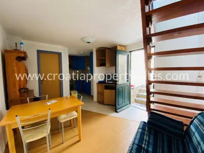 Kuća, Brač, 68 m², 265 000 € - 4