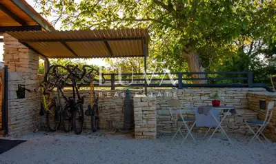 Istria, Vodnjan, luxury villa with pool and wellness area, 395 m² net - 11