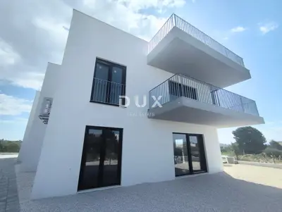 Stan 103,7 m², Vodice - krovna terasa 106,28 m² - 6