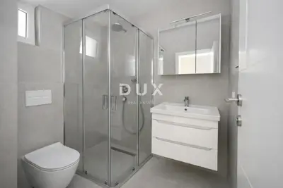 Stan 103,7 m², Vodice - krovna terasa 106,28 m² - 9