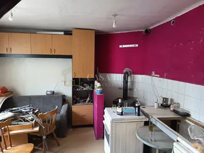 Wohnung 55 m², Trešnjevka - Sjever, renovierungsbedürftig