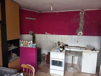 Wohnung 55 m², Trešnjevka - Sjever, renovierungsbedürftig - 2