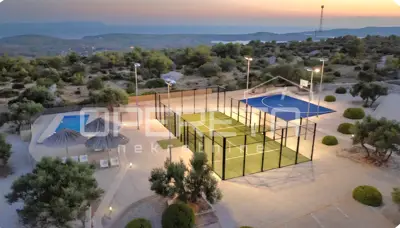 Brač, Milna - imanje na 10 000 m², investicijska prilika
