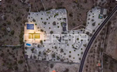 Brač, Milna - imanje na 10 000 m², investicijska prilika - 6