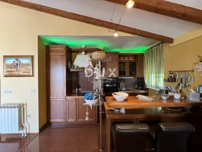 Villa 376 m², Volosko - pool and sea view - 9
