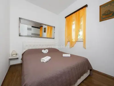 Kuća 198 m², Labin - prizemnica s bazenom i zelenilom - 7