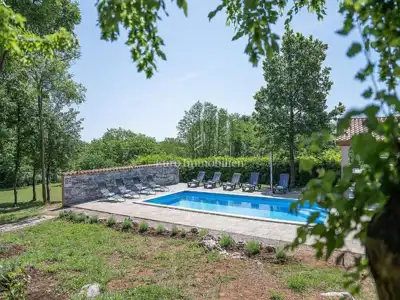 Kuća 198 m², Labin - prizemnica s bazenom i zelenilom - 15