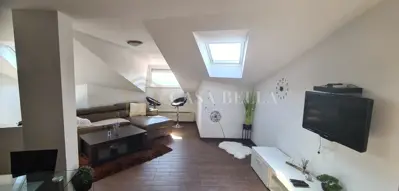 Stan 50 m², Novi Vinodolski - pogled na more i klima