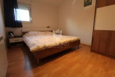 House 240 m², Barban - spacious yard near the sea - 16