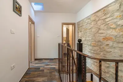 House 90 m², Svetvinčenat - quiet location near Pula - 7