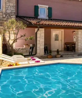 House 90 m², Svetvinčenat - quiet location near Pula - 5