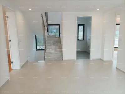 Moderna vila za odmor u zatvorenom kompleksu sa vilama na samoj obali mora. - 22