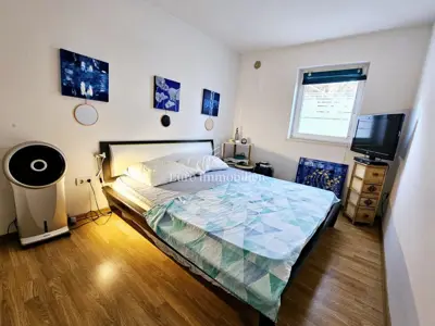 Apartman s okućnicom, blizu centra i mora - Malinska - 12