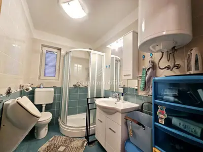 Apartman s okućnicom, blizu centra i mora - Malinska - 16