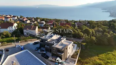 House 224 m², Rubeši - sea and Kvarner view