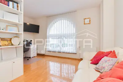 Prodaja, Kuća, Oroslavje, Stubička cesta, Samostojeća, 279 m² - 12