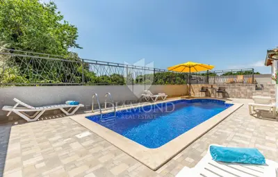 Pula, Haus mit Pool in ruhiger Lage - 19