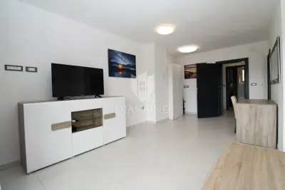 Stan 60 m², Bribir - pogled na more i dvije terase - 4
