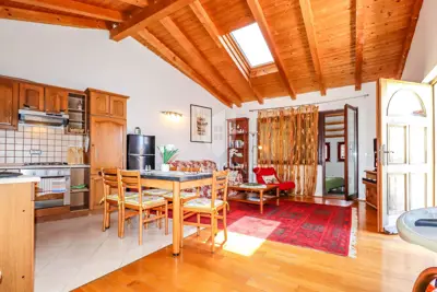 Stan 79 m², Rovinj centar - 3 spavaće sobe i terasa - 15