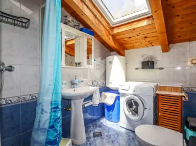 Stan 79 m², Rovinj centar - 3 spavaće sobe i terasa - 11