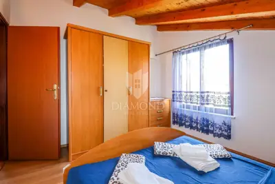 Stan 79 m², Rovinj centar - 3 spavaće sobe i terasa - 13