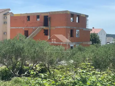 Apartment 94 m², Banjol on the island of Rab, sea view - 9
