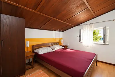 Haus 98 m², Klenovica - in Meeresnähe und Garten - 12