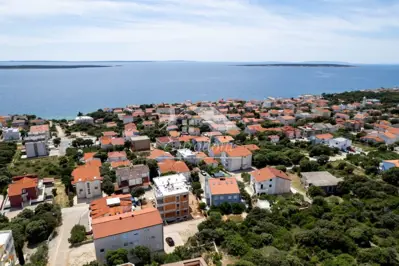 Apartman 99 m², Mandre - vrt i more 350 m - 2