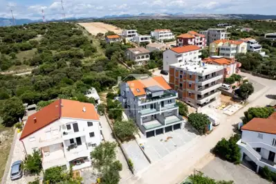 Apartman 99 m², Mandre - vrt i more 350 m - 4