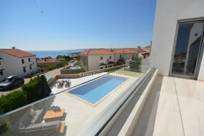 Vila 400 m², Krk - pogled na more i bazen - 4
