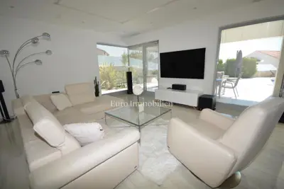 Vila 400 m², Krk - pogled na more i bazen - 12