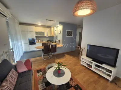 Apartment 78 m², Jarun, by the lake and garden 128 m² - 2