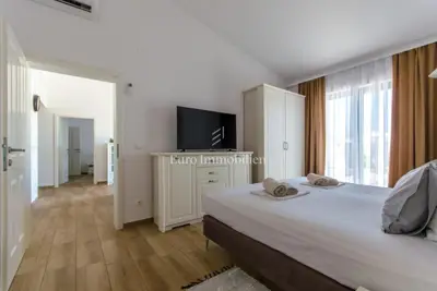 House for sale in Otok Brač, 77 m² - 10